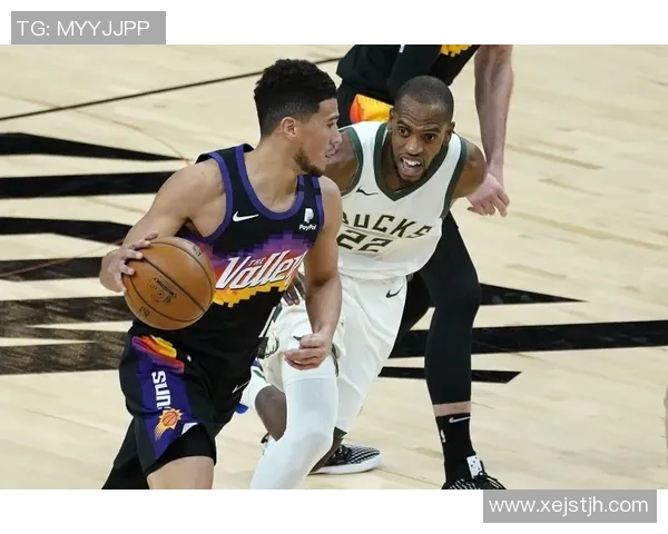 昔日恩怨再现!布克与老队友狭路相逢