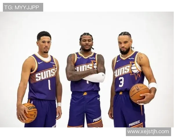 昔日恩怨再现！布克与老队友狭路相逢